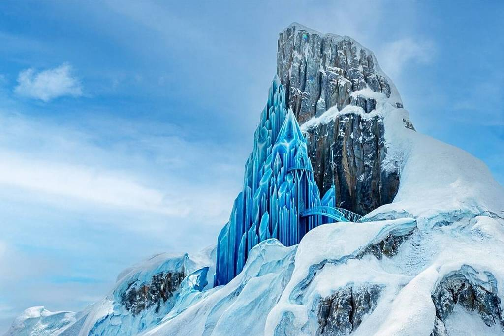 Sommet enneigé de la Montagne du Nord