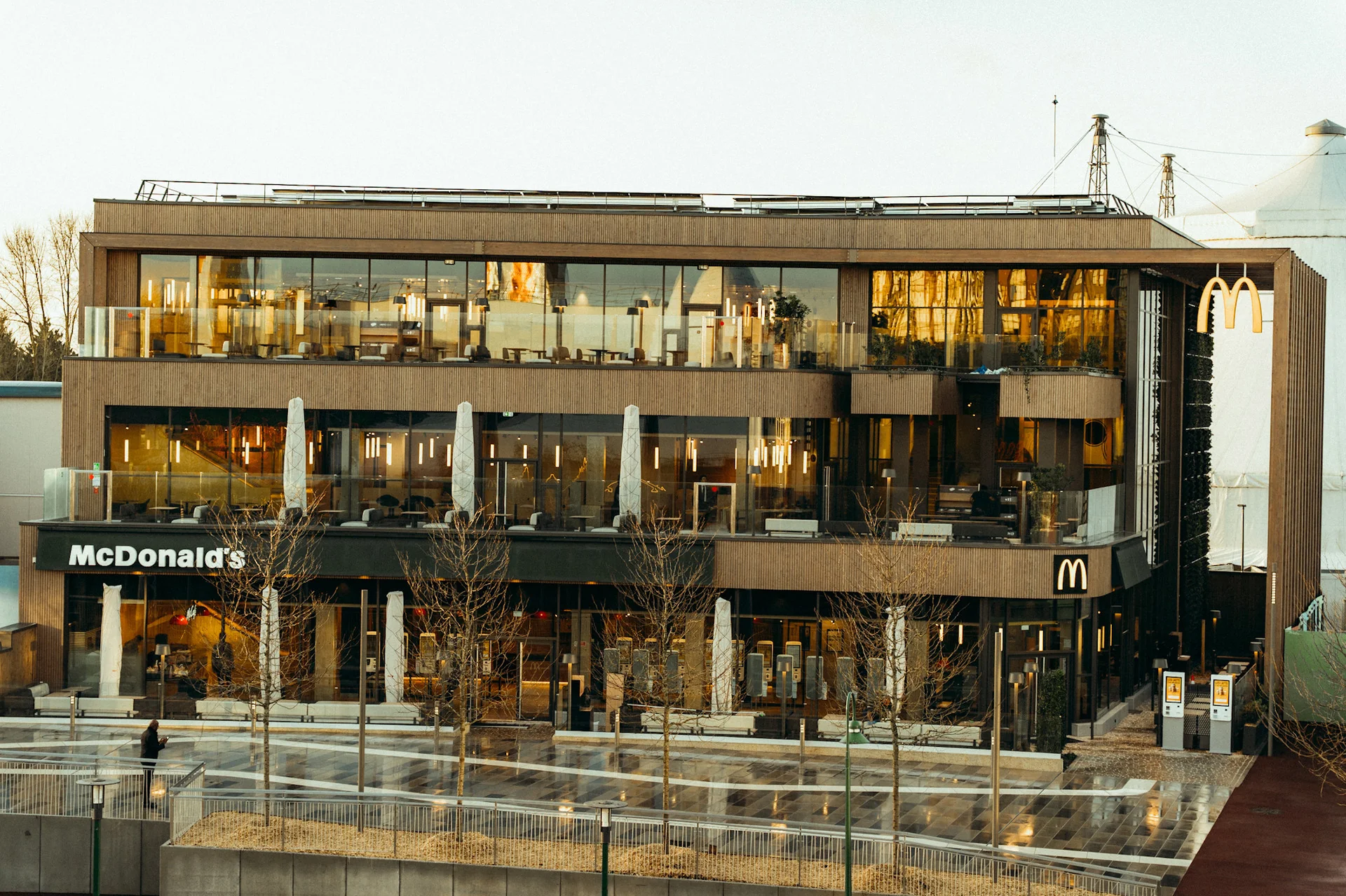 Nouveau McDo Disney Village